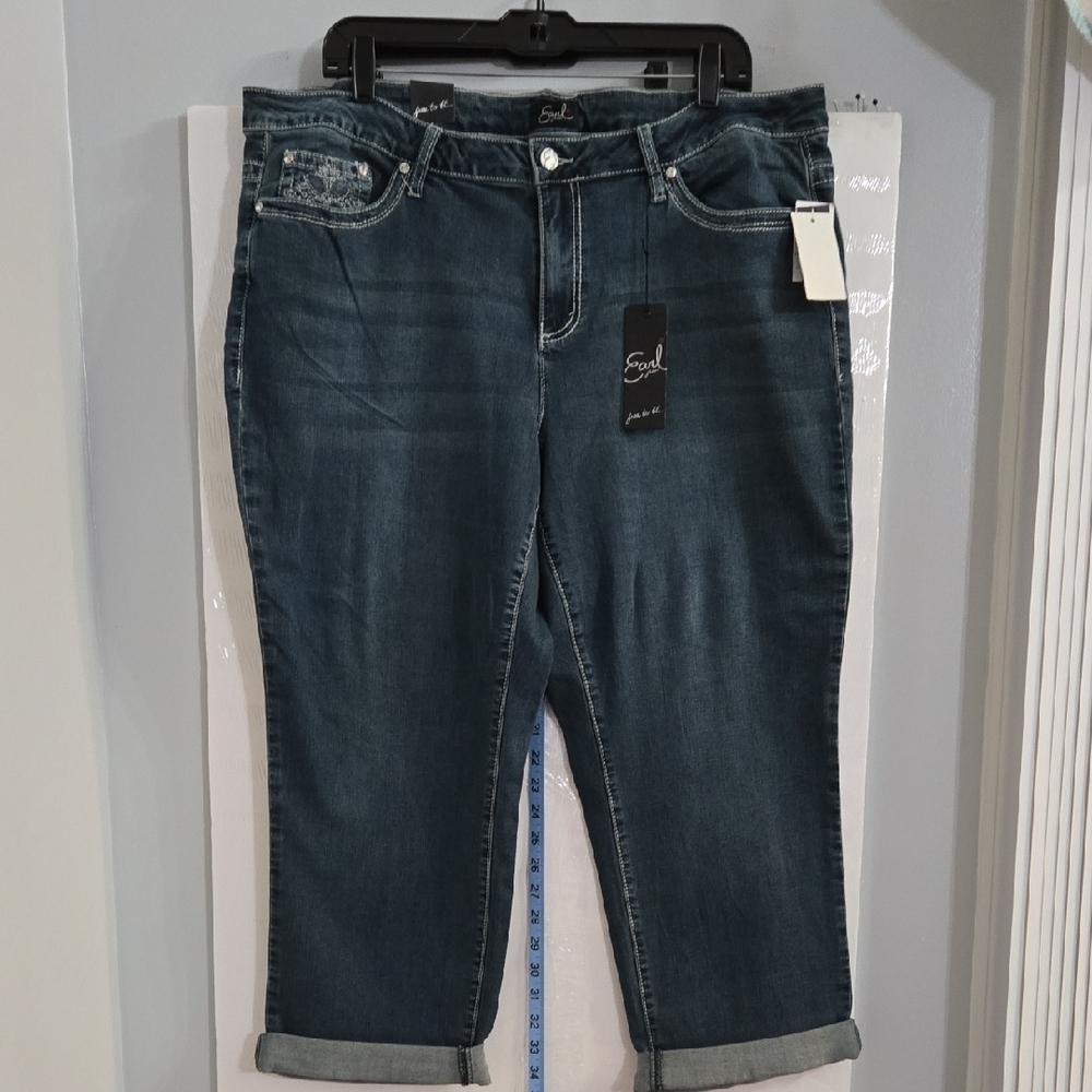 NWT Earl Jeans Blue Capri Jeans with Cuffed Legs Size 20W